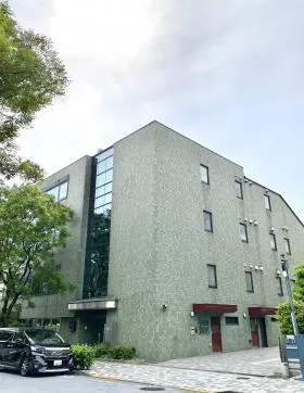 FOREST HILLS EASTの外観