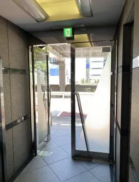 青葉台タワーアネックスの外観