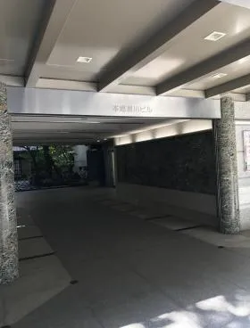 本郷瀬川ビルの外観