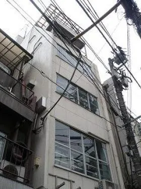 斉川ビルの外観