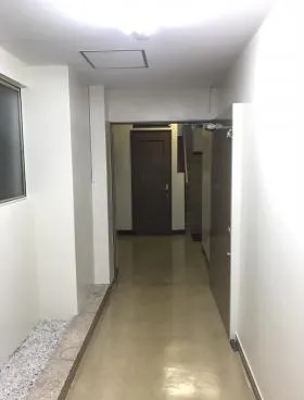 第1丸曽ビルの外観