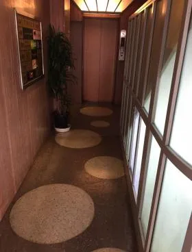 アタミビルの外観
