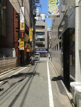 スプリングビルの外観