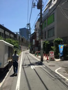 スプリングビルの外観