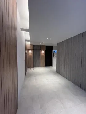 The Corner SHINJUKU(旧ツインズ新宿ビル)ビルの外観