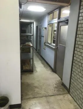 三栄ビルの外観