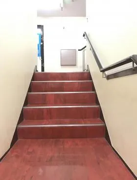 三貫ビルの外観