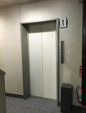 原田ビルの外観