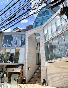 VORT神宮前ⅡC棟の外観