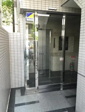 呉羽ビルの外観