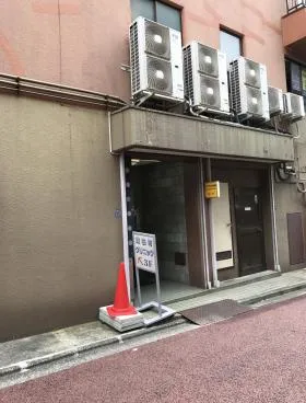 塩谷ビルの外観