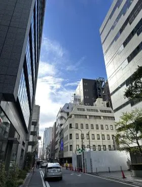 京橋日殖ビルの外観