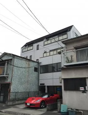 キャナールビルの外観