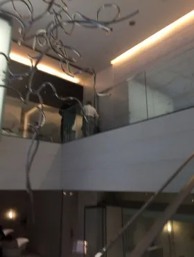 ビュレックス京橋の外観