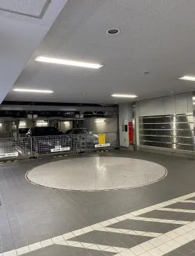 ビュレックス京橋の外観