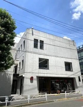 FORCEビルの外観