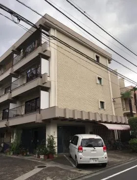 神楽坂マンションの外観