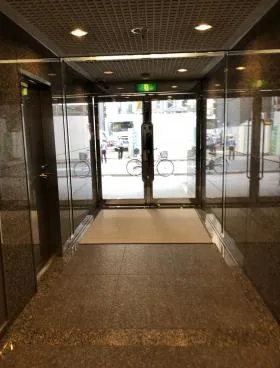 銀座MEビルの外観
