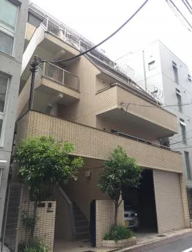 第一丸信ビルの外観