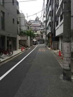 第一丸信ビルの外観