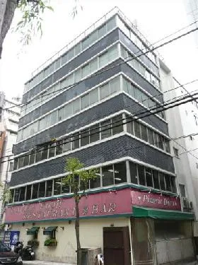 新橋パークサイドビルの外観