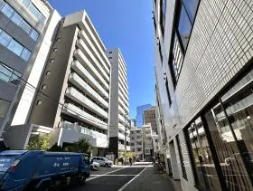 志気ビルの外観