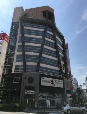 Kannai exビルの外観