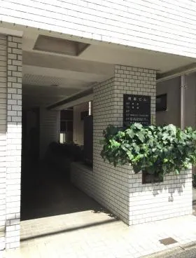 阿部ビルの外観