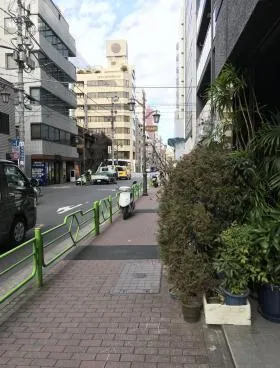野沢天祐堂ビルの外観