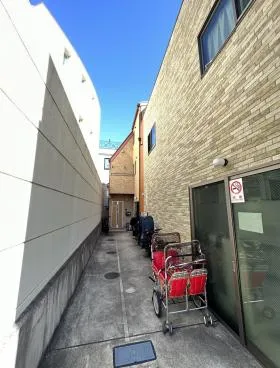 プロヴァンス南青山審美館の外観