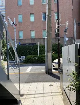 イヌイビルの外観