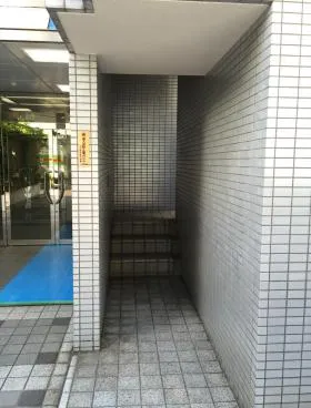 クロス芝浦ビルの外観