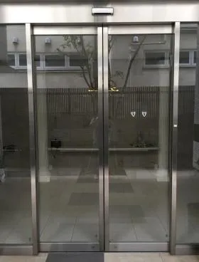 エスパス表参道ビルの外観