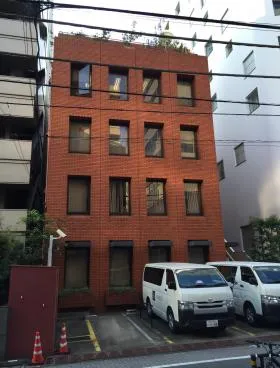 AOYAMA N-Brick Building(青山Nブリックビルディング)の外観