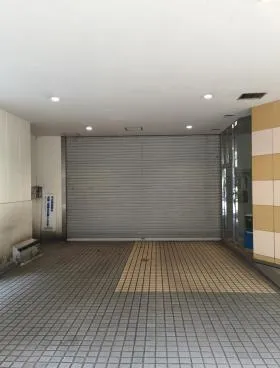 羽場ビルの外観