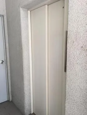 羽場ビルの外観