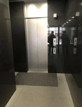 アソルティ日本橋茅場町ビルの外観