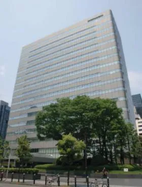 メットライフ本町スクエアの外観