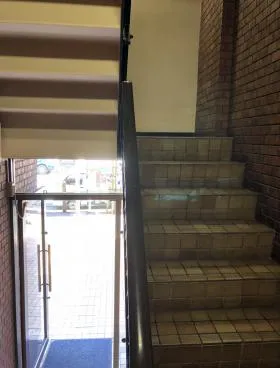 愛宕小西ビルの外観