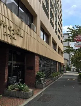 升田ビルの外観