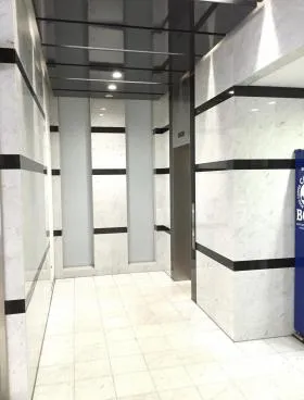 Daiwa日本橋本石町ビルの外観
