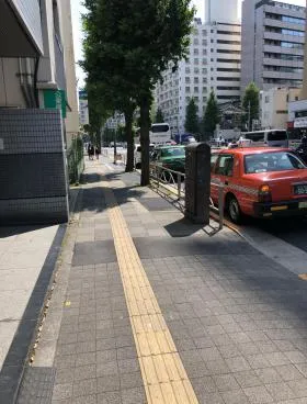 サクセス泉岳寺ビルの外観