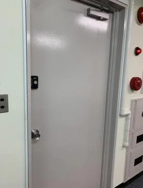 松屋ビルの外観