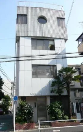 NBEビルの外観