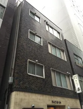 ぎんざ姿ビルの外観