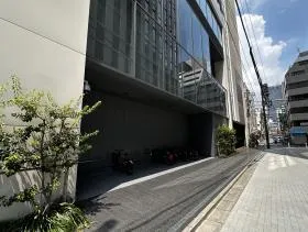 新虎通りCOREの外観
