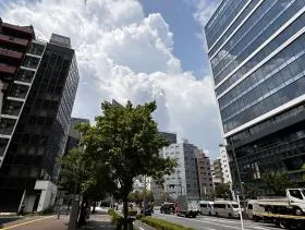 新虎通りCOREの外観