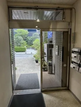 第1古谷ビルの外観