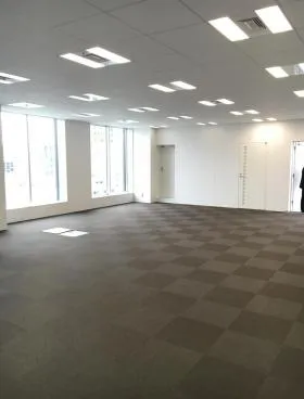ハビウル西新橋の外観