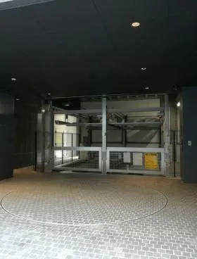 PMO西新橋の外観